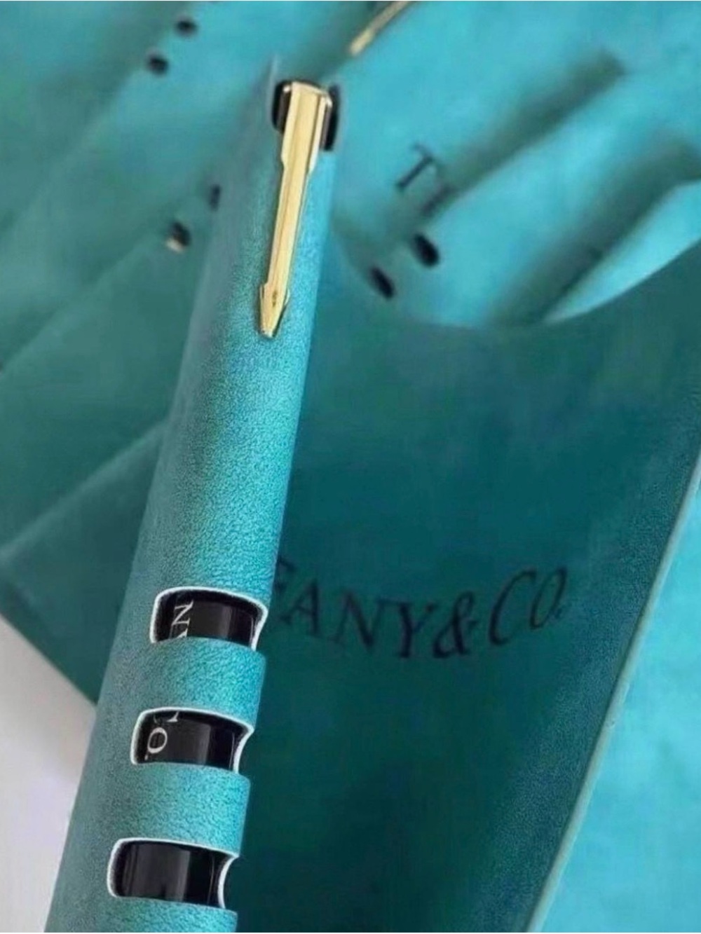 Tiffany & Co. Notebook and Pen Set - Picture 4 of 5